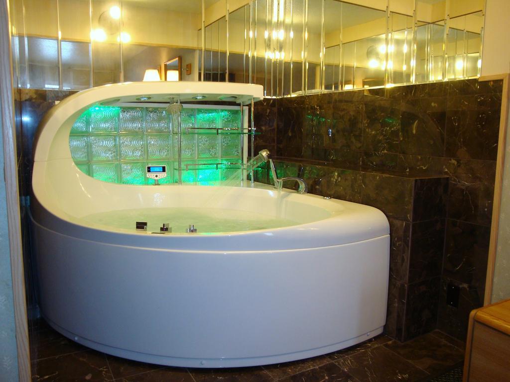 Grand Rapids Inn Wyoming Quarto foto